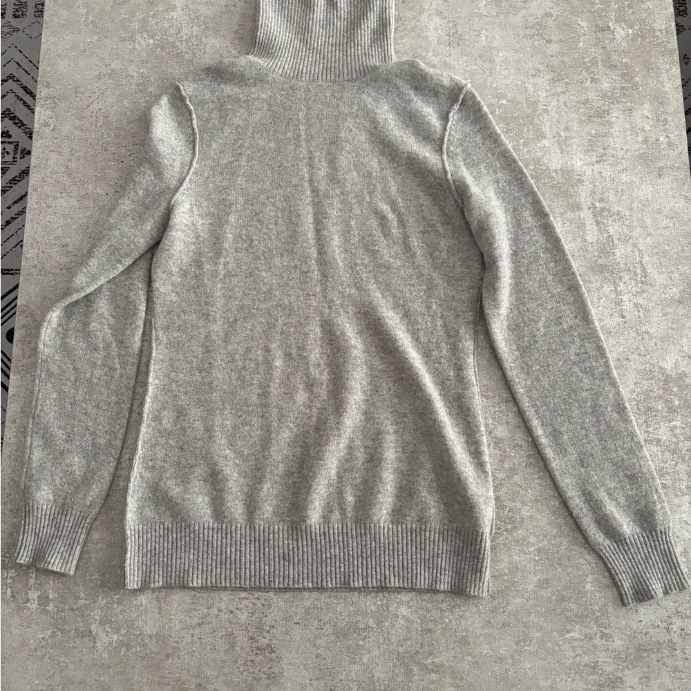 ANTONIO MELANI Light Gray 100% Cashmere Turtleneck Sweater